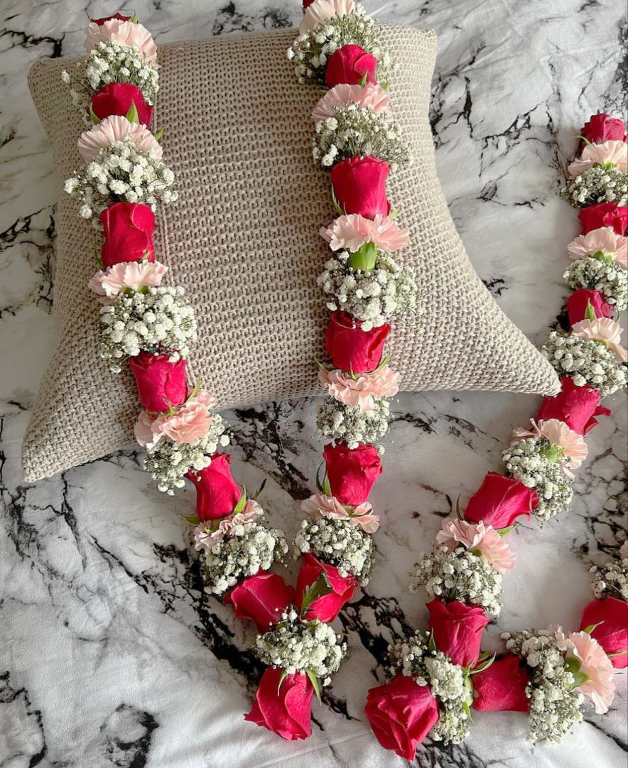 Flower mala for groom in Pakistan