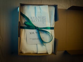Mother’s Day Luxury Gift Box with Hand Cream,