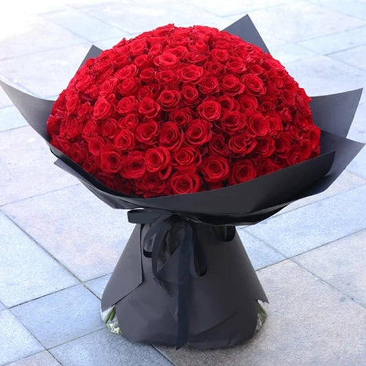 Send fresh and affordable flower bouquet online in Lahore