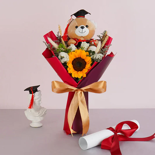 Graduation Gifts: Flowers and More