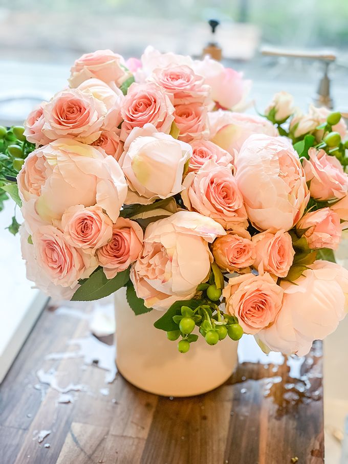 Flower bouquet delivery in Karachi