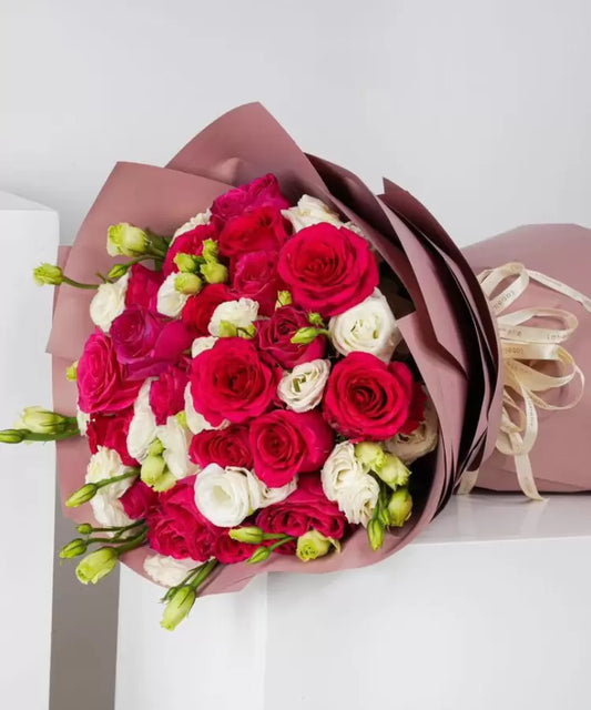 Give a flower bouquet to your mom this Eid