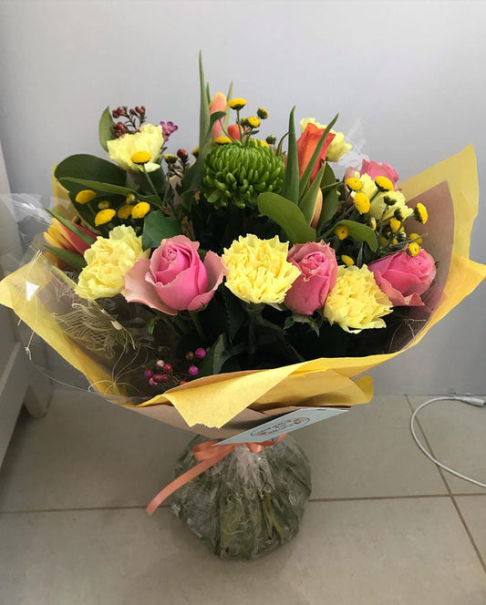 Exquisite and Fresh Flower Bouquet