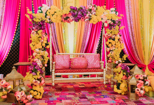 Mehndi stage decoration services in Lahore