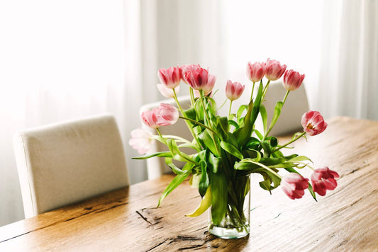 How to Keep Flowers Fresh: Tips to Make Them Last Longer