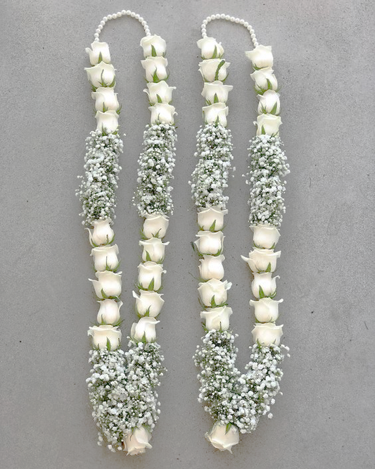 White Roses Mala/Haar for Weddings and Events in Lahore